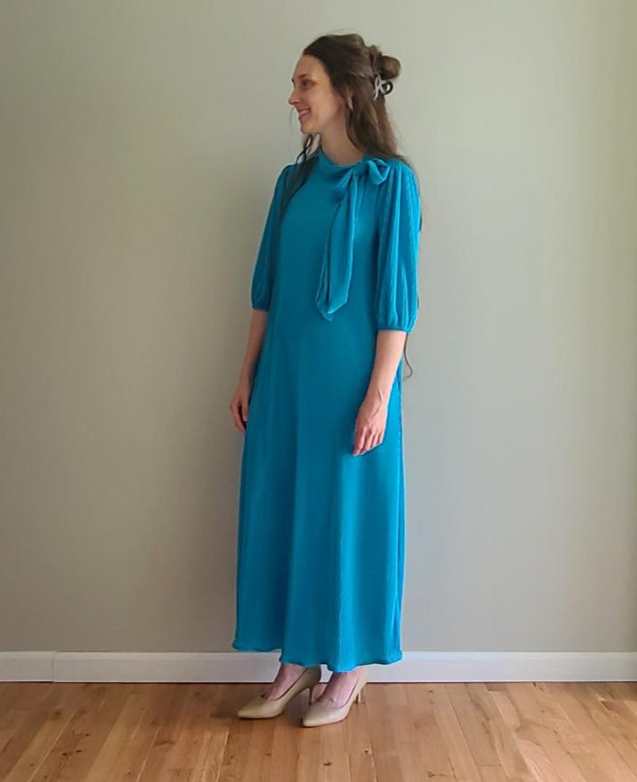 The Callie Dress- Turquoise