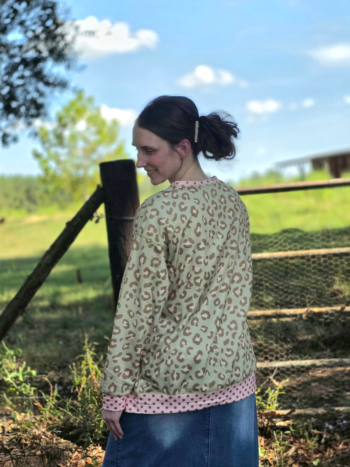 The Leopard Print Pullover- Pink